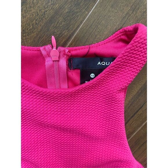 AQUA XS pink high neck bodycon slit mini dress - Picture 2 of 4